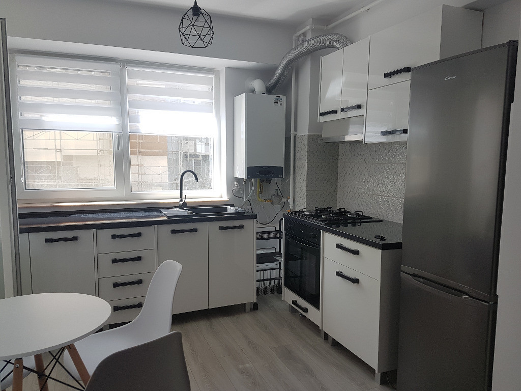 Apartament doua camere, mobilat elegant, nou, primul chirias