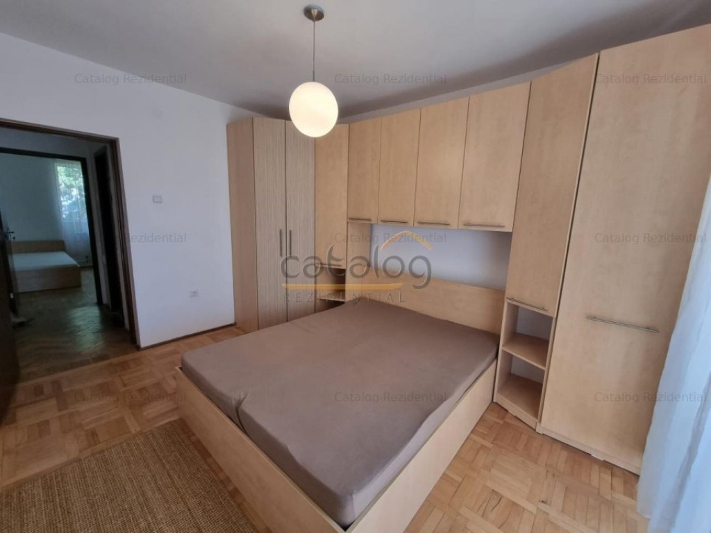 Apartament cu 3 camere in zona Piata Muncii metrou