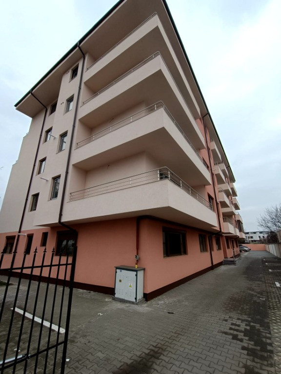 Mall Grand Arena Sector 4 / Apartament 2 Camere Decomandat