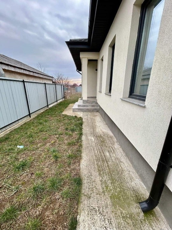 De vanzare casa noua 97000 euro , mobilata