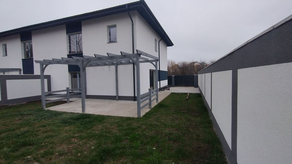 Casa tip duplex Agigea zona Primarie