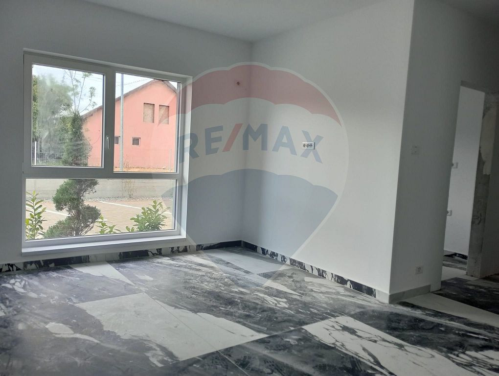 Apartament cu 2 camere de vânzare în zona Gradiste