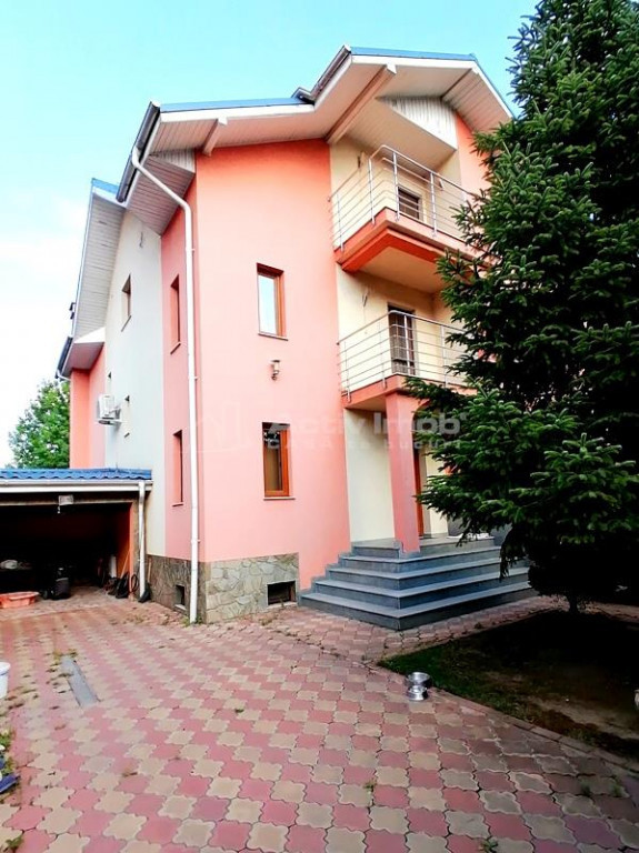 Casa - Vila - Prelungirea Ghencea - -BUCURESTI- 360000E- 66