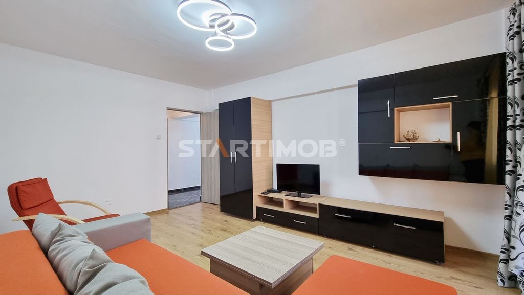 Apartament doua camere mobilat cu parcare