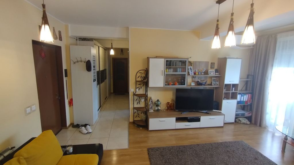 Apartament 3 camere si parcare Tomis PLUS