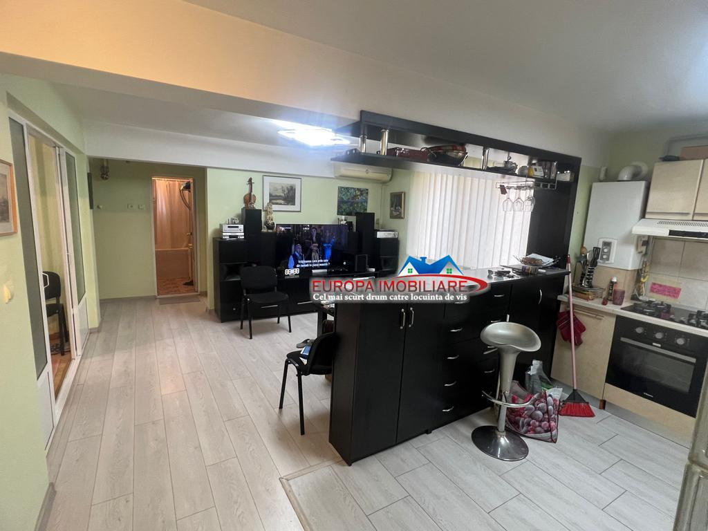 Apartament 4 camere de zona ultracentrala