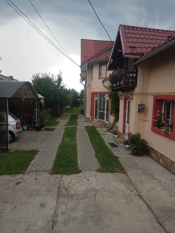 Casa in Romanesti, judetul Prahova, 50 km de Bucuresti,