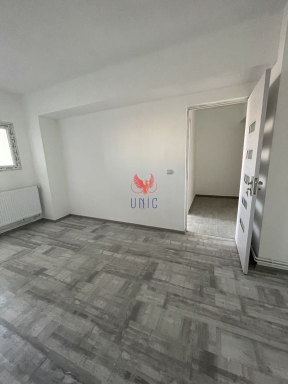 Apartament 2 camere-bloc nou-Cornitoiu!