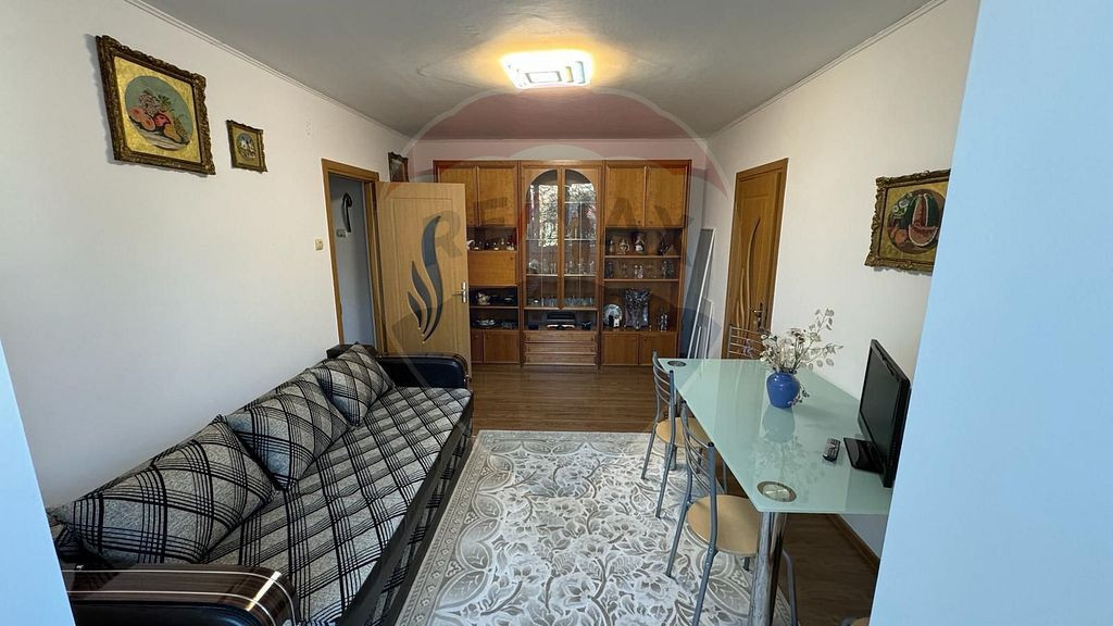 Apartament Victor Babes de vânzare