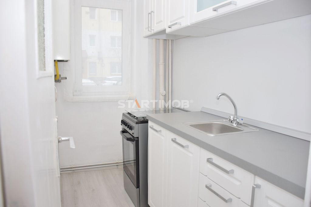 Apartament doua camere Florilor