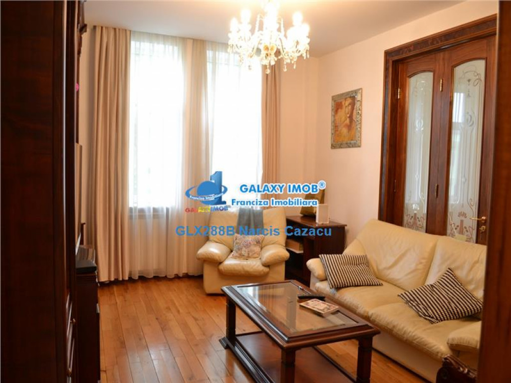 Piata Romana Lahovari Magheru Apartament 4 camere de inchiri