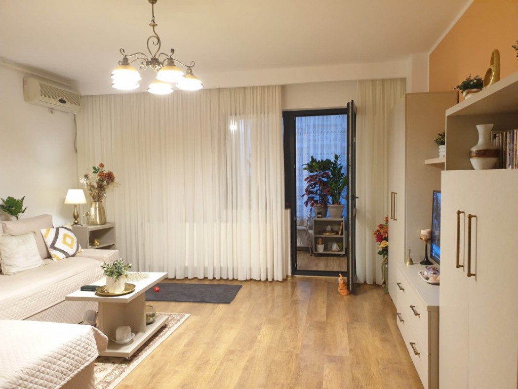 Apartament 2 camere, bloc 2015, cu loc de parcare/ Sos Dobro