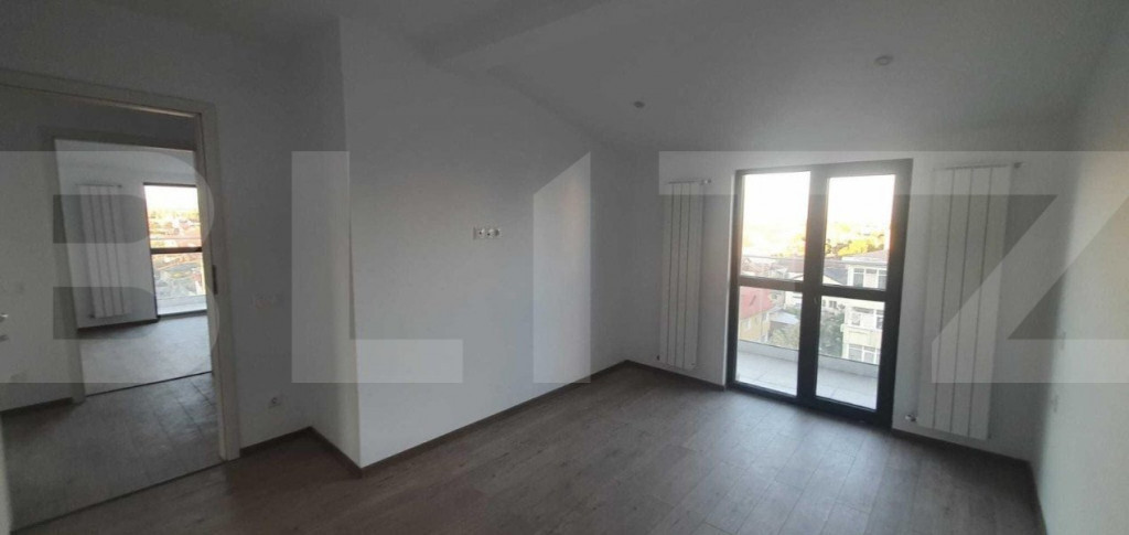 Apartament cu 3 camere, zona centrala, 60 mp