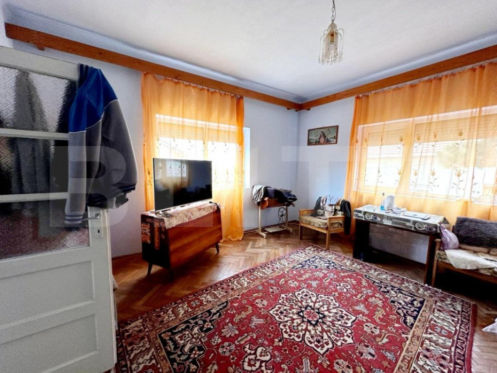 Casa cu 3 camere pe Dealuri, zona premium a Oradiei