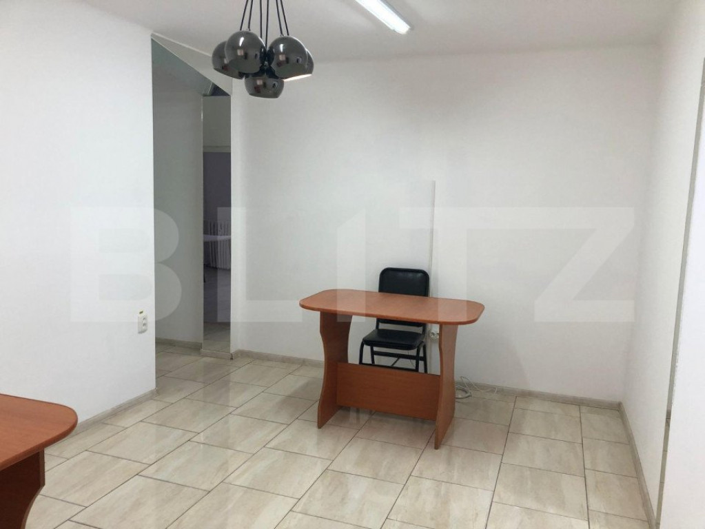 Apartament 2 camere ultracentral cu autorizatie spatiu comer