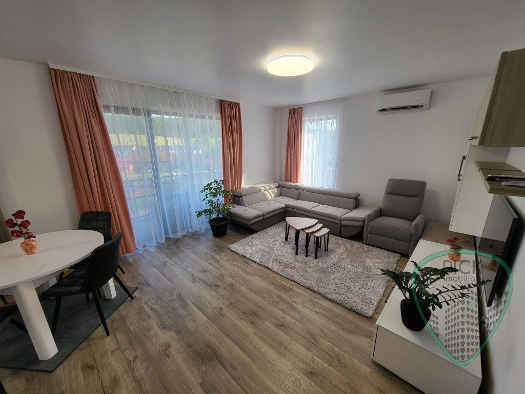 P 4017 - Apartament cu 2 camere în Livezeni, Lavandei Re...