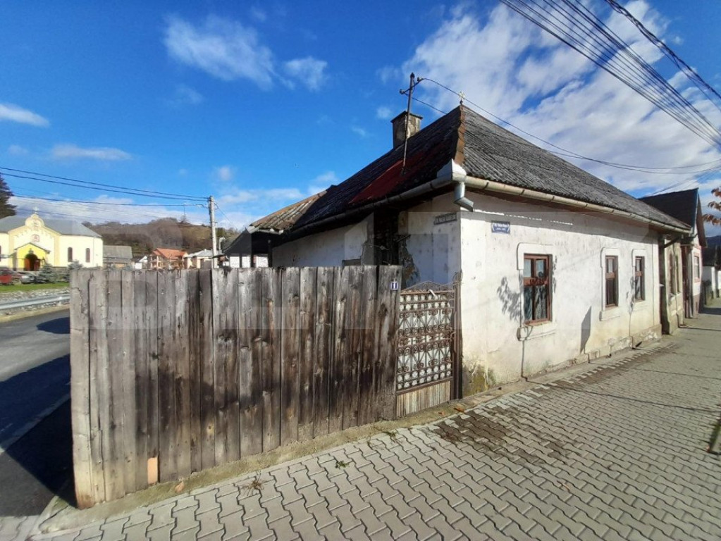 Casa traditionala NASAUD, 140 mp,350mp teren, zona Centrala