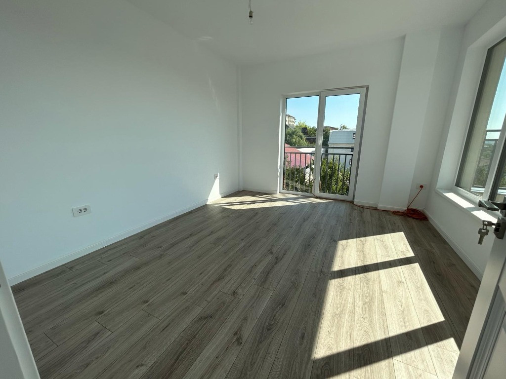 Smart Home - 4 camere, 2 băi, 250mp - Valea Lupului