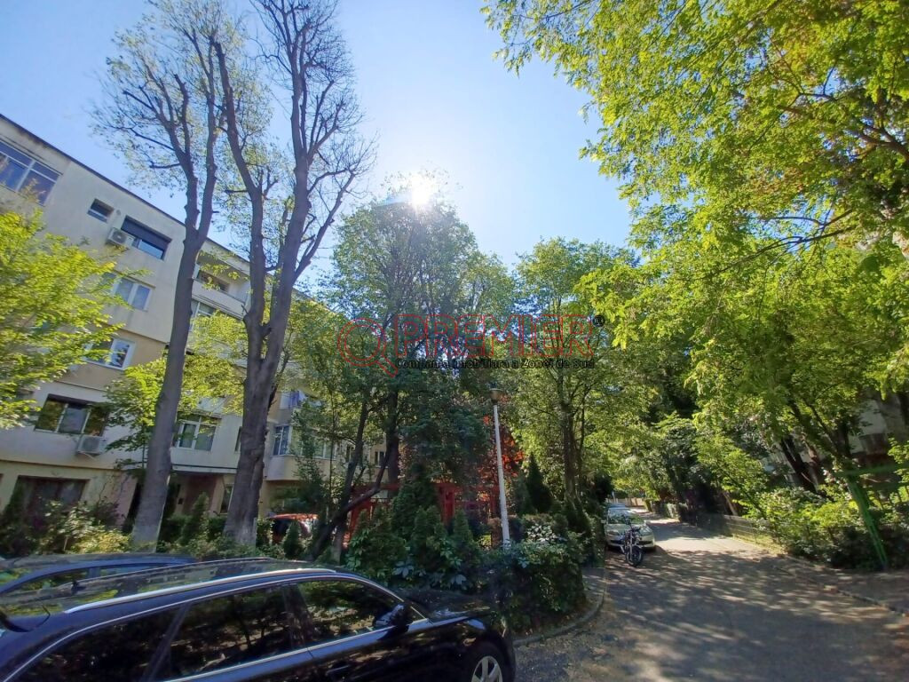 STR EMIL RACOVITA - ALIORULUI - Apartament 2 camere