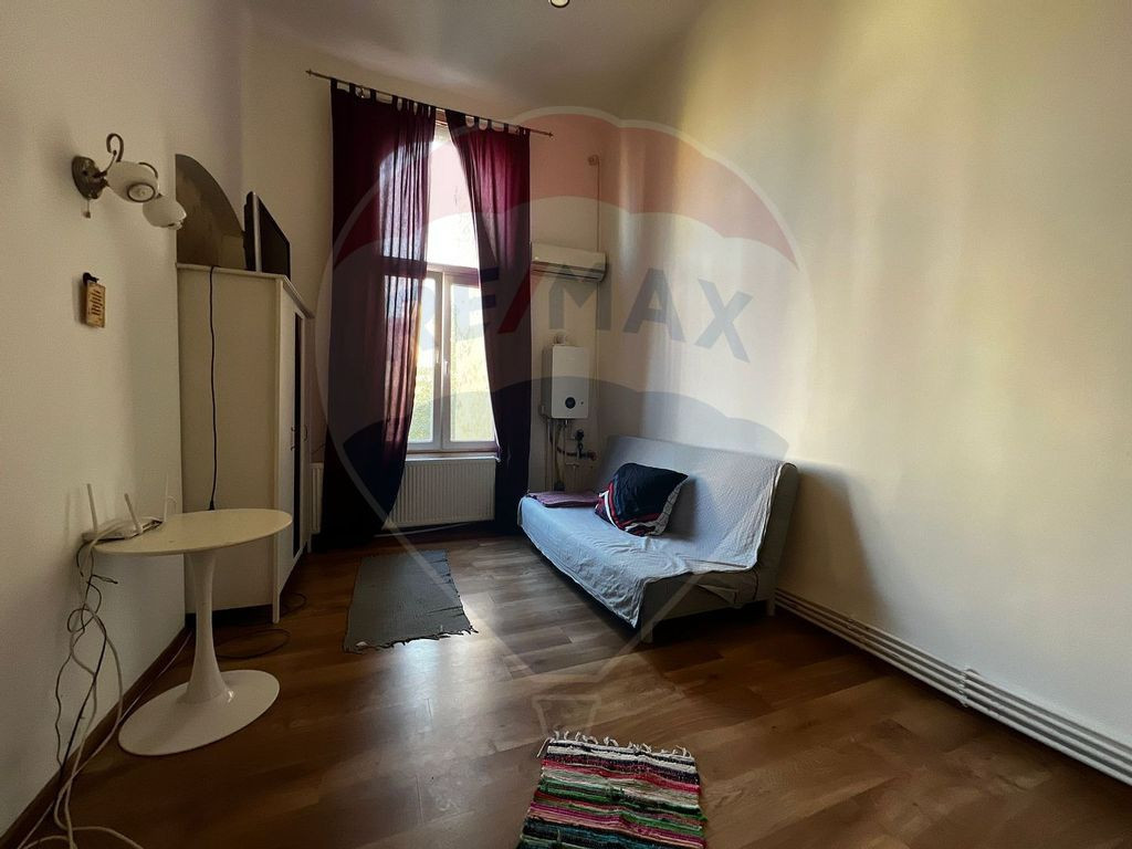 Apartament 1 camera în zona Centrala