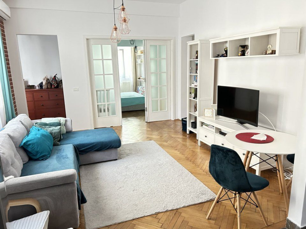 Apartamenr 2 camere decomandate Lux Victoriei