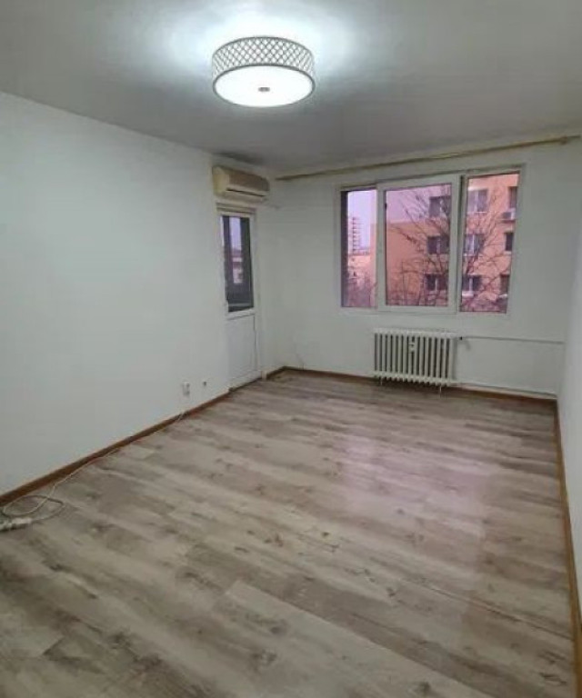 Apartament 3 camere 1 Decembrie 1918-Trapezului