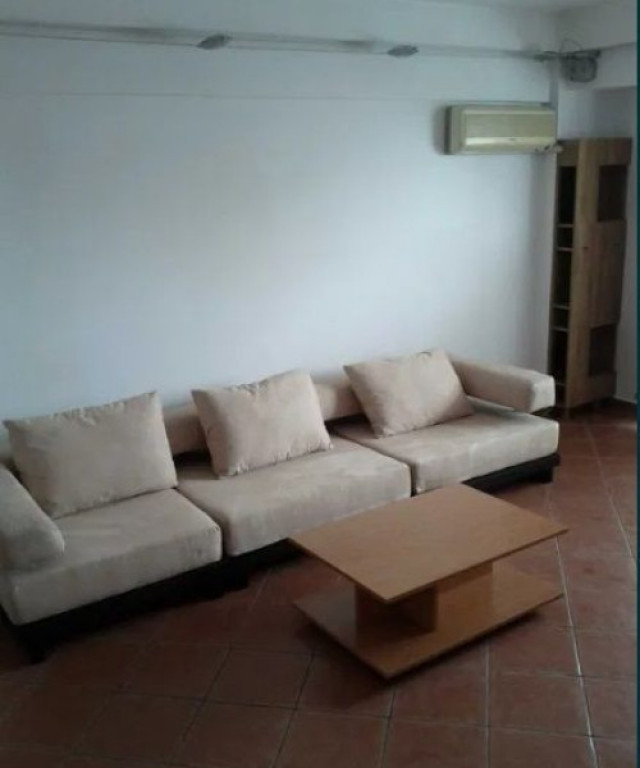 Apartament 3 camere - langa MONITORUL OFICIAL