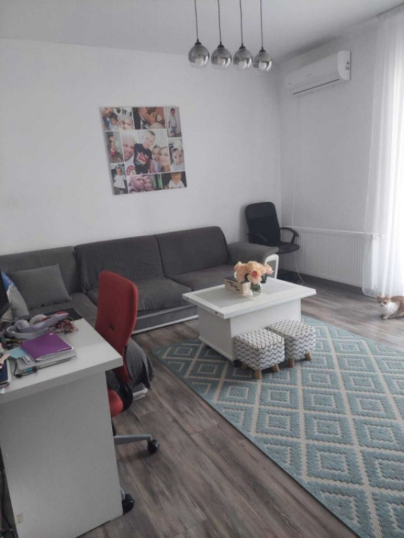 APARTAMENT 3 CAMERE-SALAJ-PUCHENI-PARCARE-CENTRALA-MOBILAT U