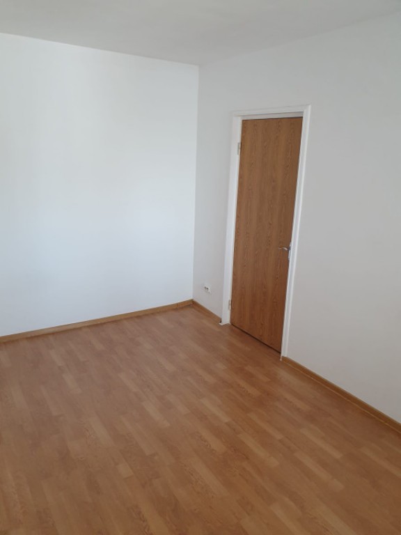 INCHIRIERE apartament 2 camere Langa metrou zona Nicolae Gri