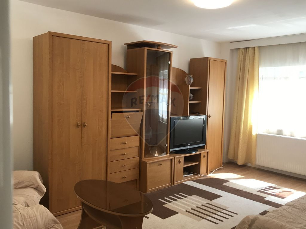 Apartament cu 2 camere de închiriat zona Podgoria