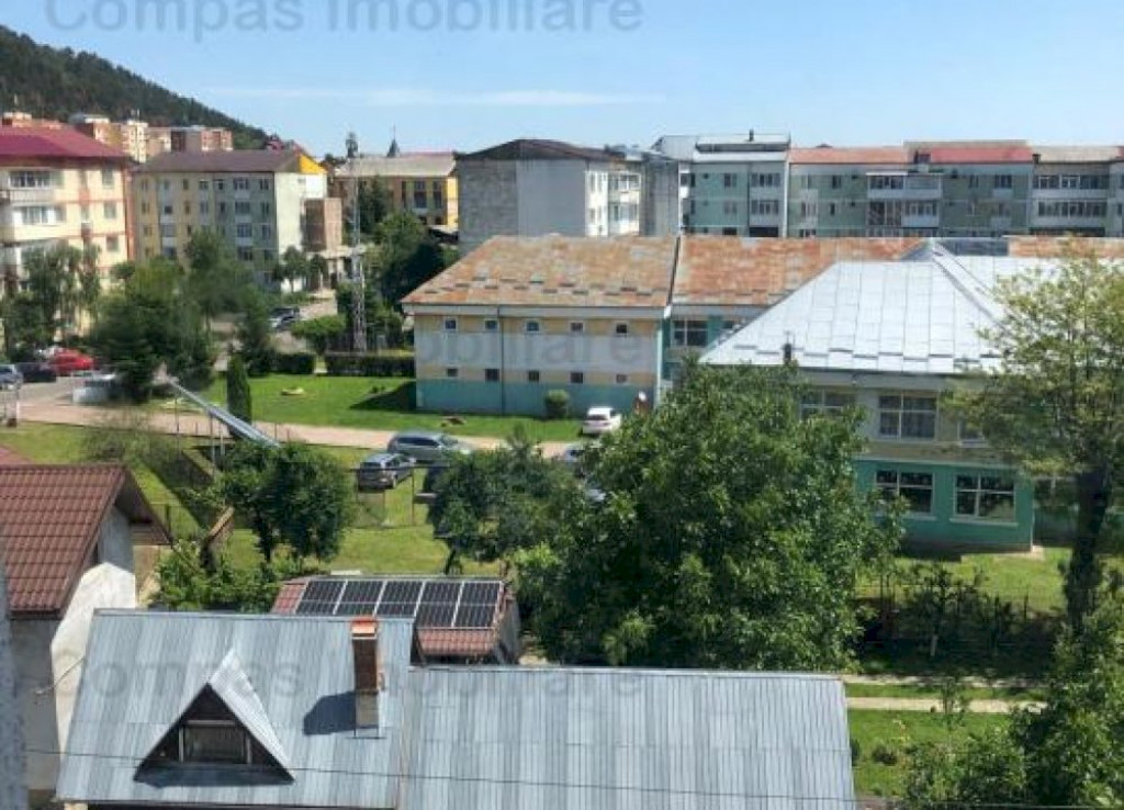 Apartament de inchiriat zona Brădet