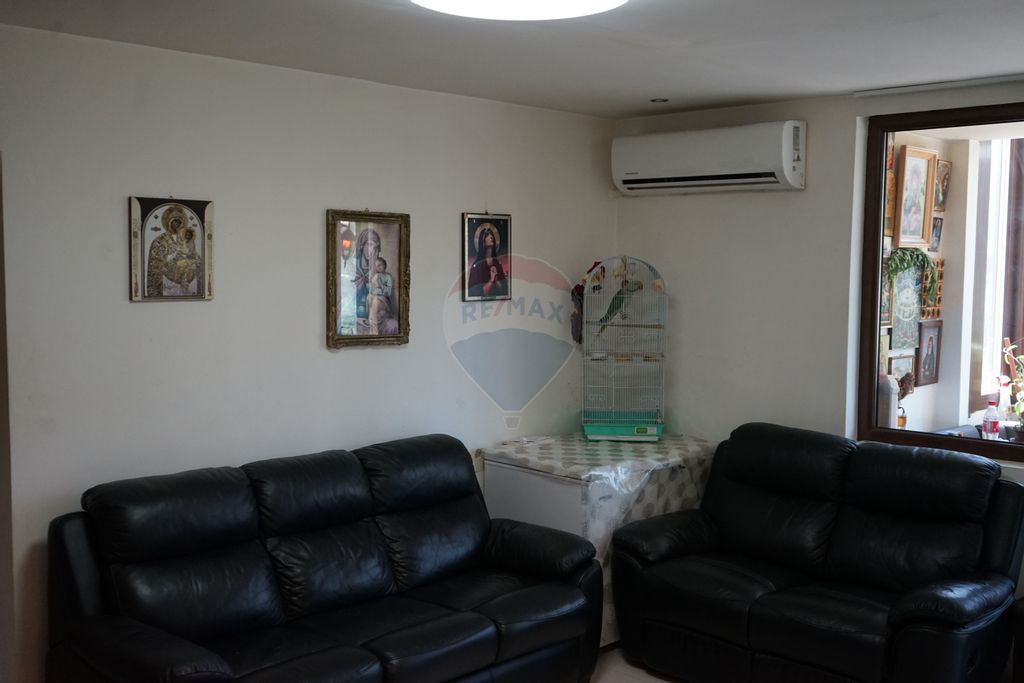 Apartament cu 2 camere de vânzare în zona Stefan cel Mare