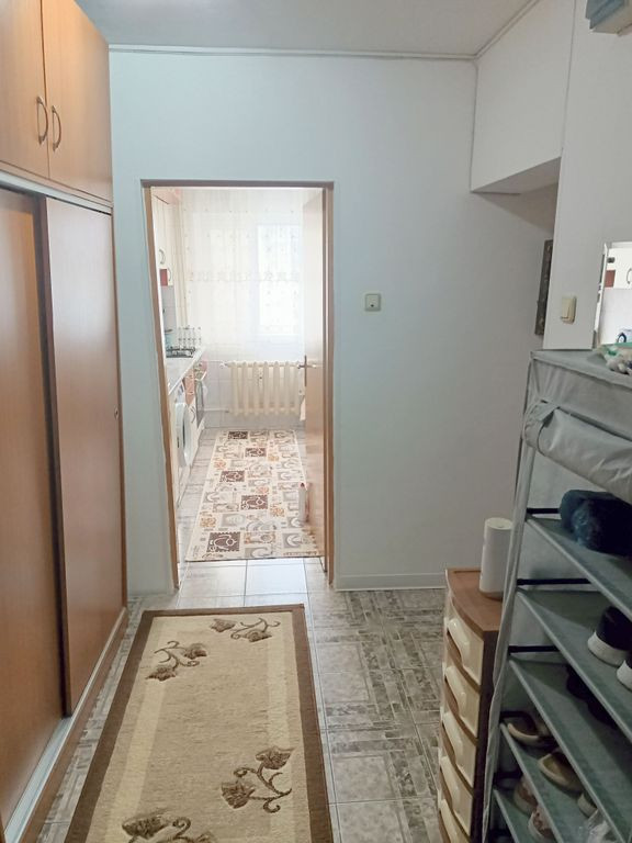 Apartament doua camere decomandat între Sebastian-Calea ...