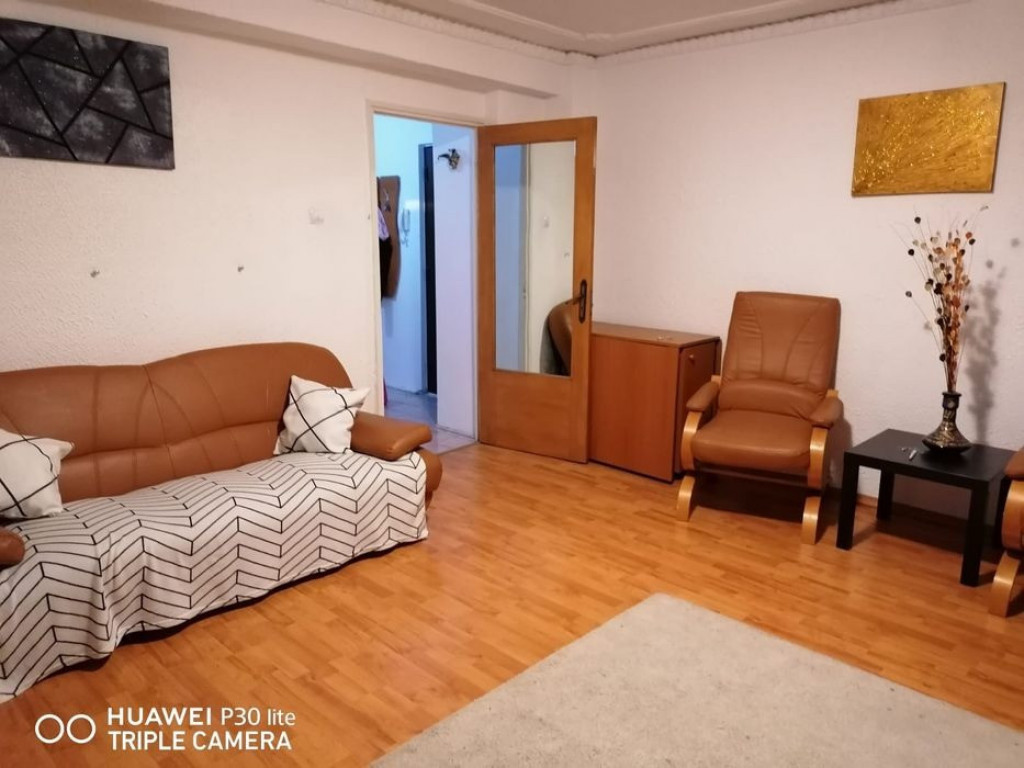 Apartament 2 camere, Pozitie avantajoasa, Zona Aviatiei