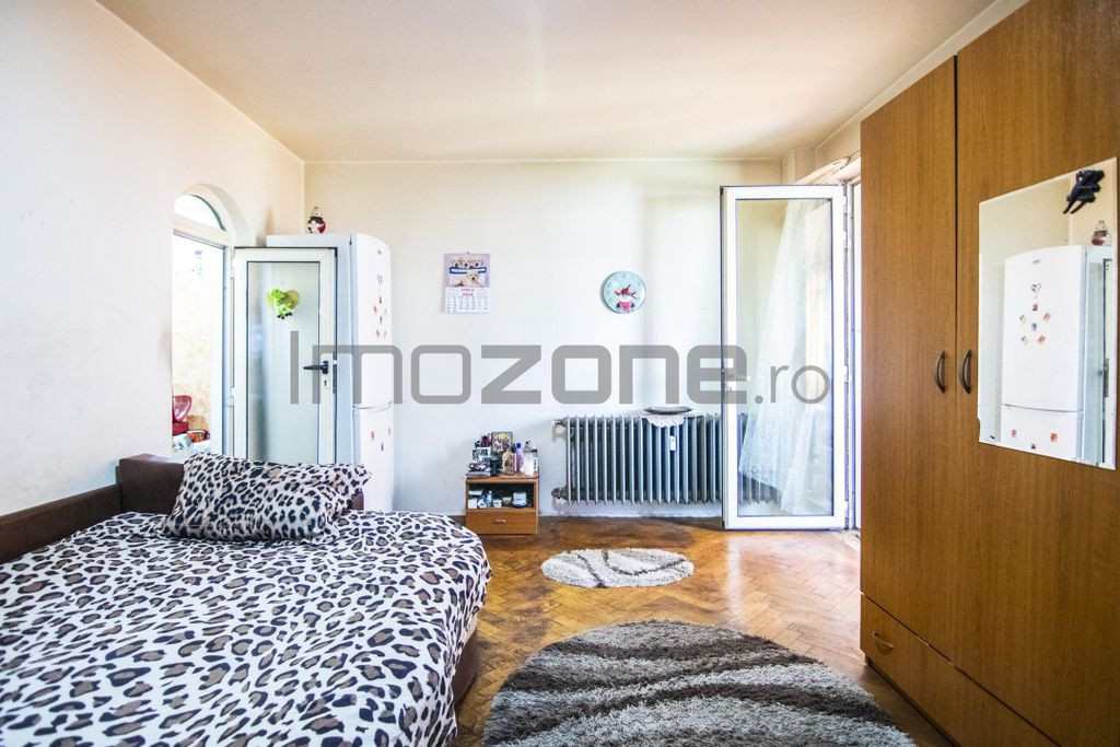 Garsoniera de vanzare, zona Obor, SU 35 mp., balcon, bloc...