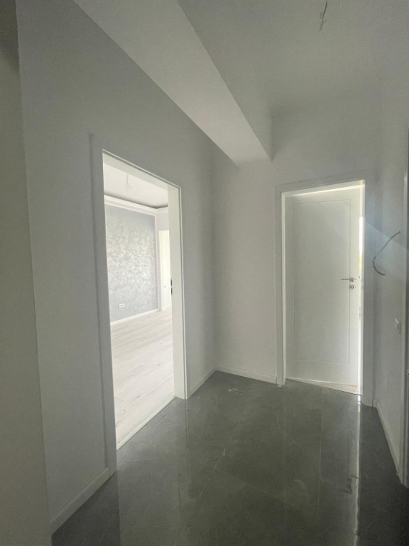 Apartament cu 2 camere | complex | centrala proprie