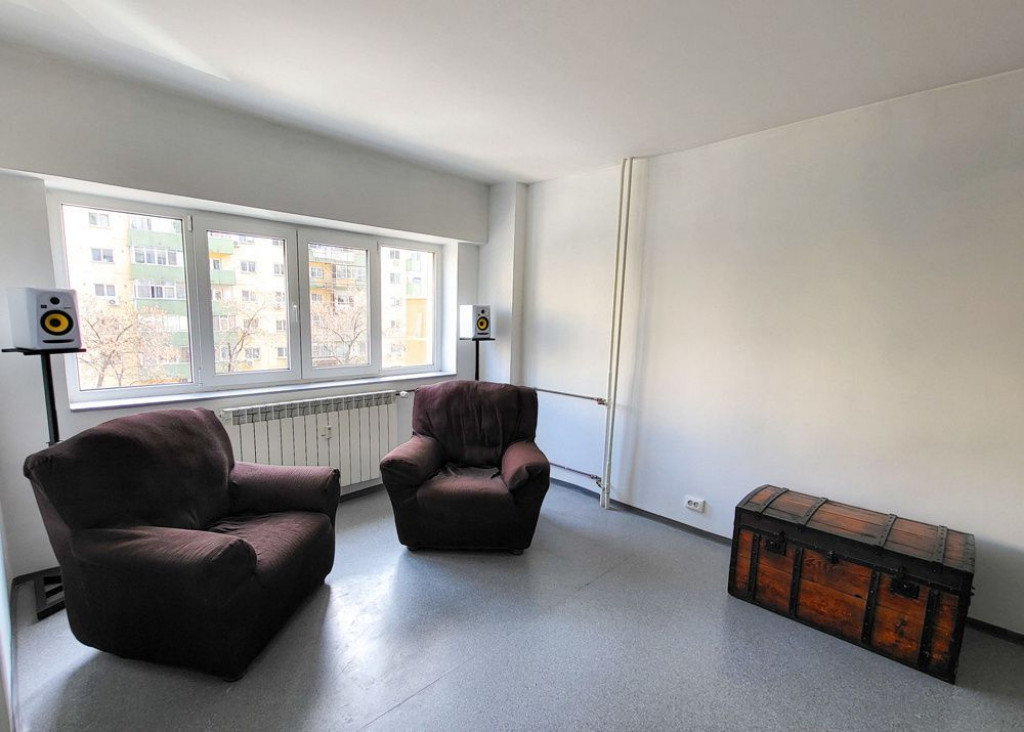 Apartament 2 Camere Mobilat Utilat Bloc Reabilitat Petre ...