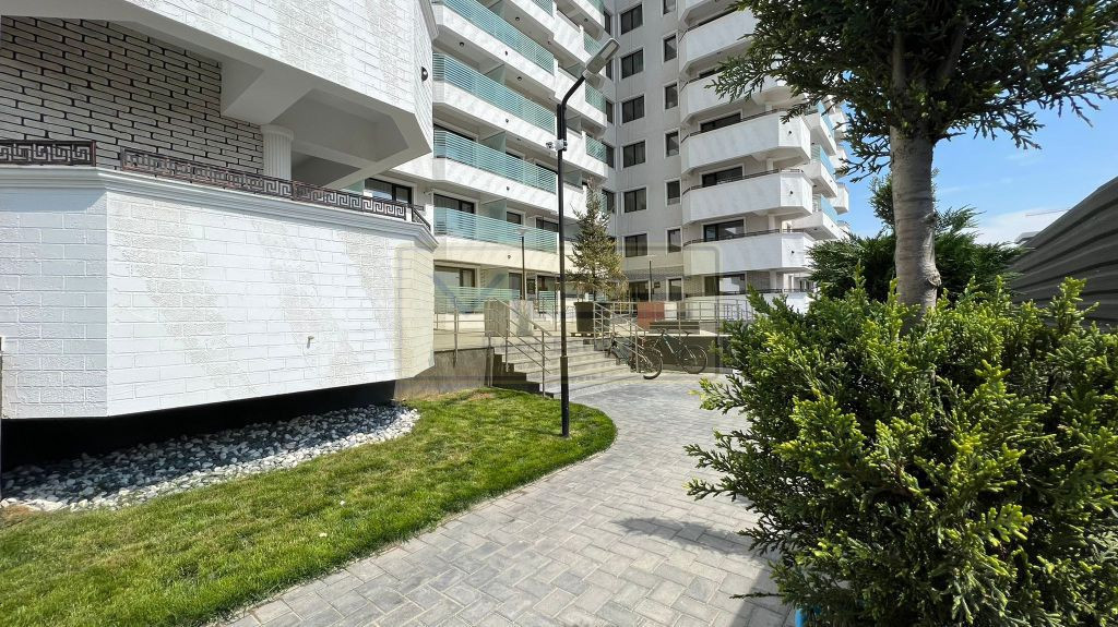 Apartament 2 camere NOU Royal Town - Copou