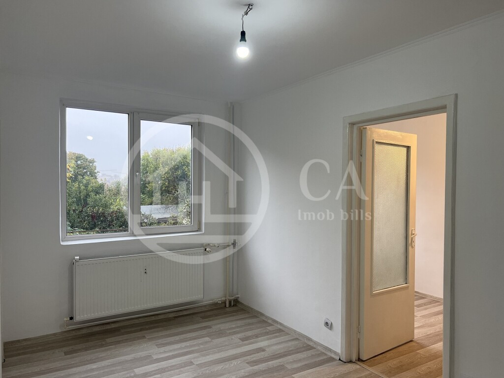 Apartament cu 3 camere de in Velenta Oradea