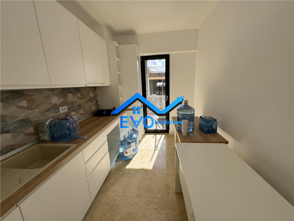 Apartament cu o camera decomandat, etaj 2, Tatarasi, COMISIO