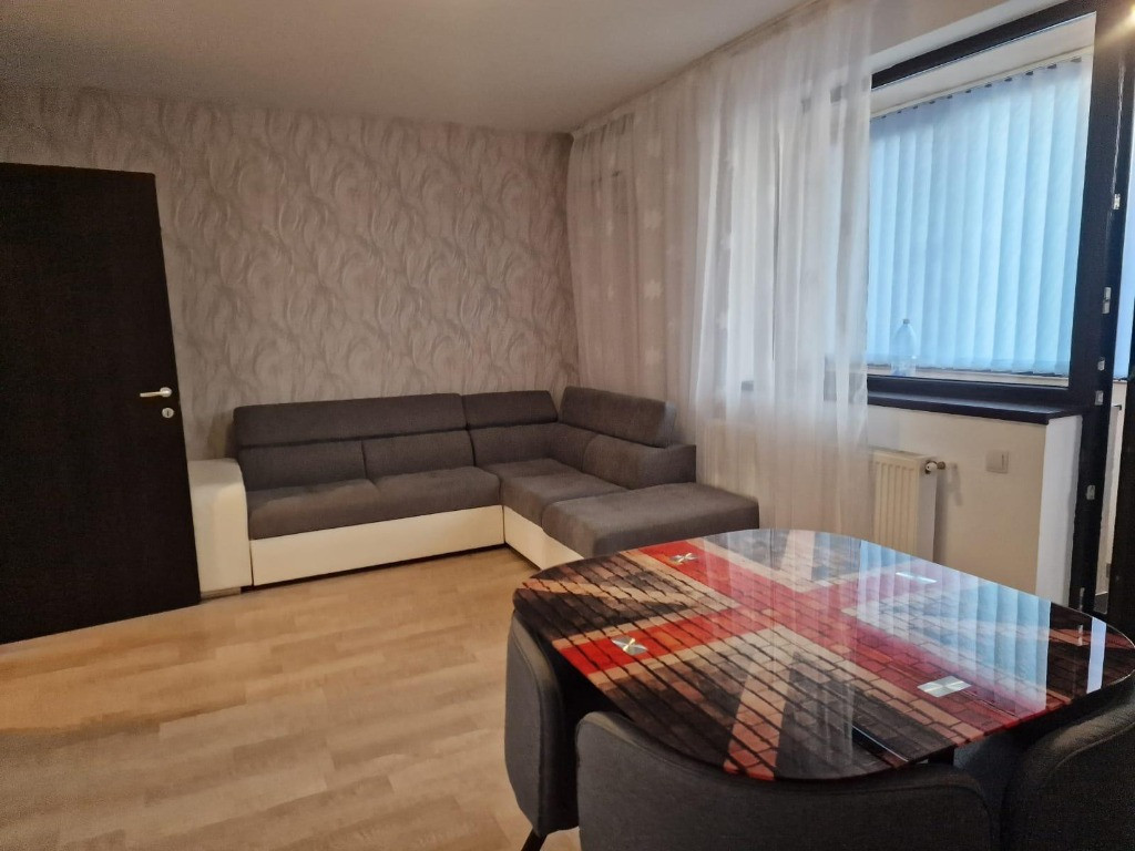 Apartament cu 2 camere | loc de parcare | centrala proprie