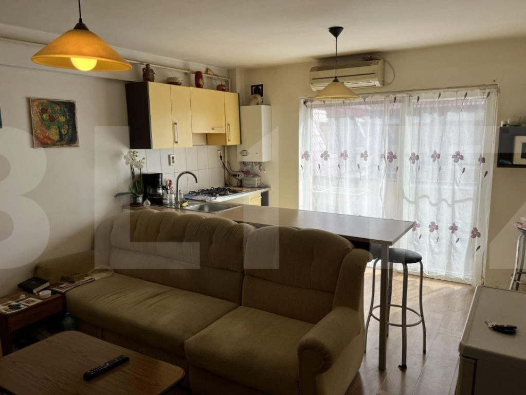 Apartament de 60mp desfășurat pe două niveluri, localizat