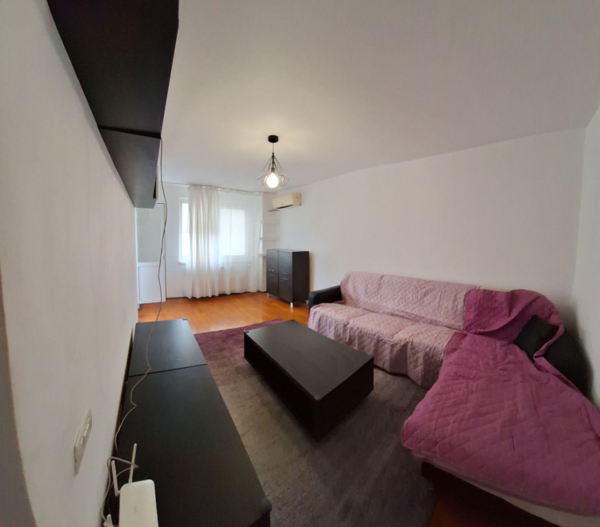 Apartament cu 3 camere de inchiriat in zona Dristor