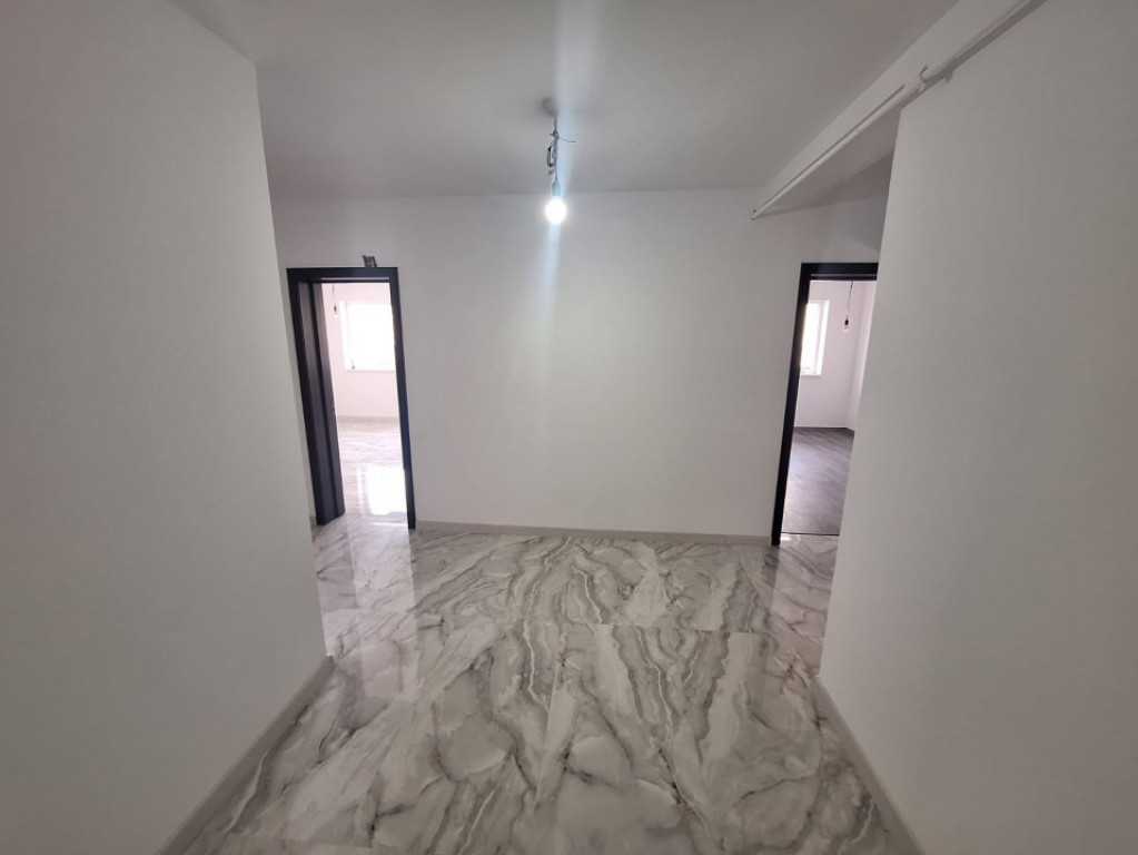 Apartament 3 camere Subcetate Sanpetru