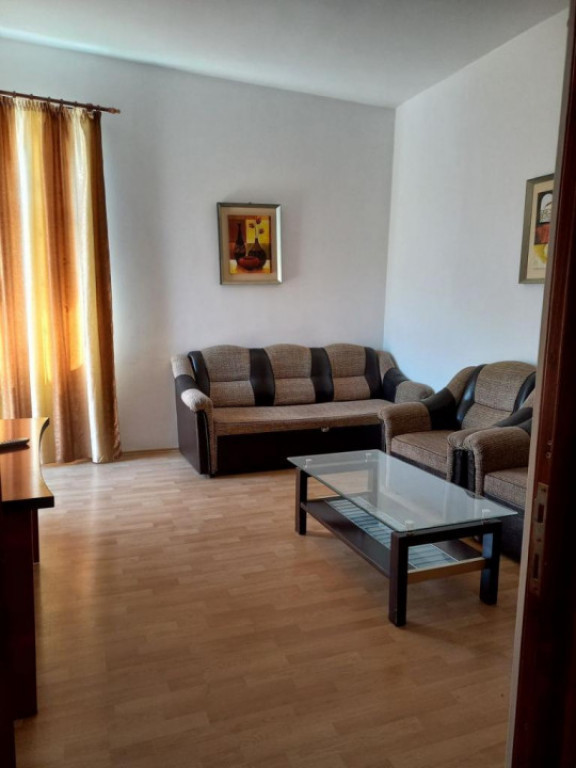 APARTAMENT 3 CAMERE /ZONA CENTRALA / PLOIESTI