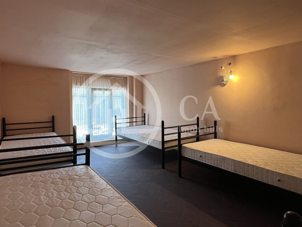 Apartament cu 2 camere la casa de inchiriat pe Republicii