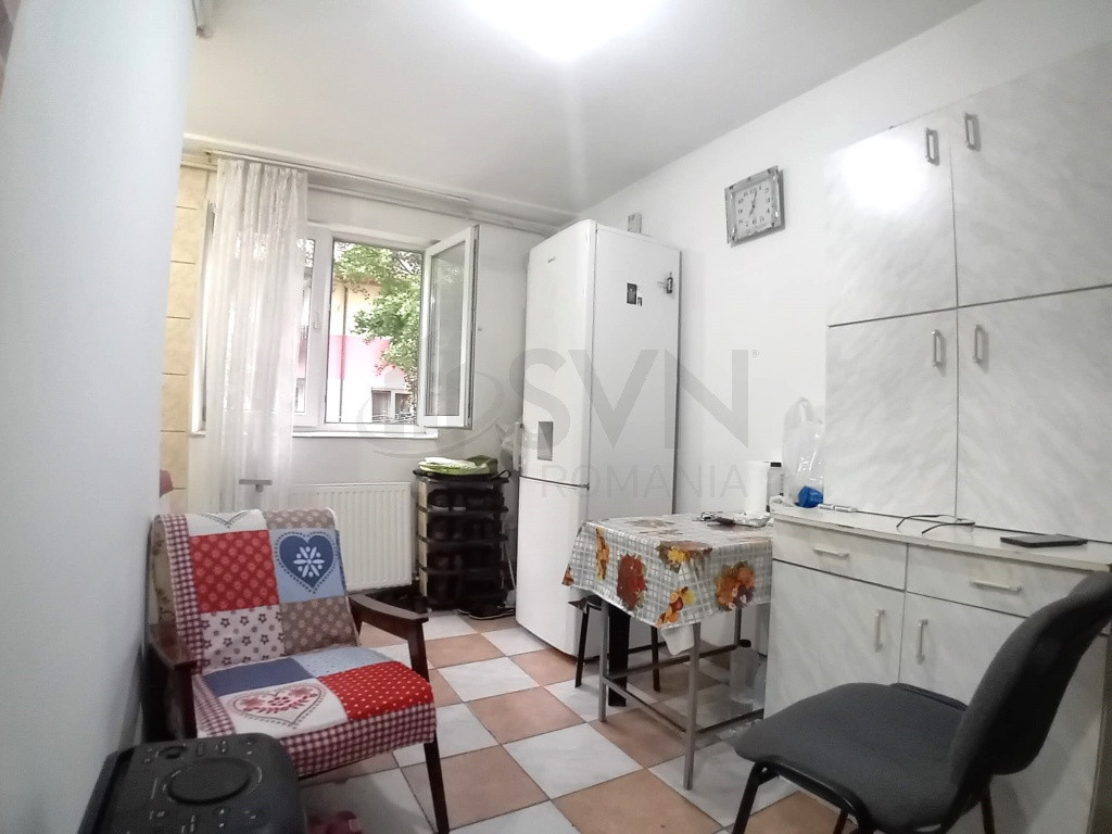 Apartament linistit de 3 Camere langa metrou Mihai Bravu