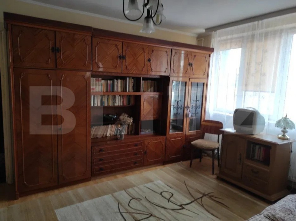 Inchiriere apartament doua camere zona Spitalul Militar