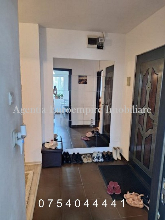 Apartament de vanzare in Constanta, Tomis3 - 3 camere, 69 mp