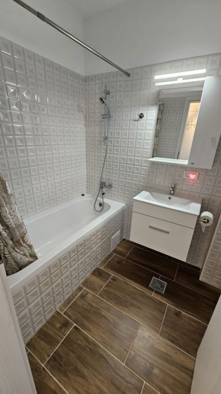 Berceni metrou biruintei apartament studio